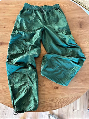 Wild Fable Women'Small Mid-Rise Wide Leg Parachute Pants Green Small